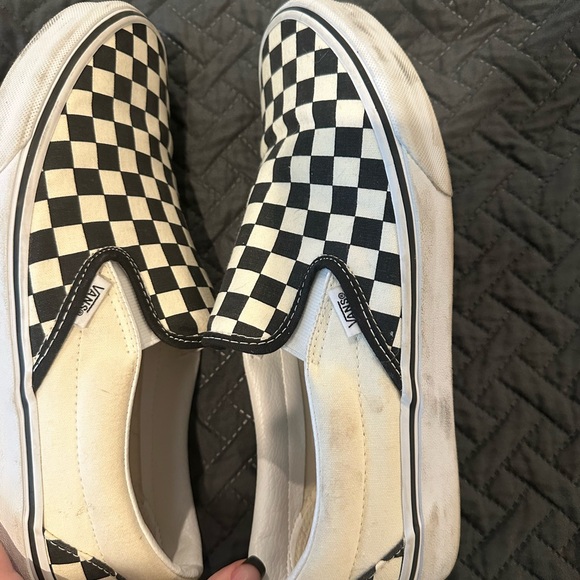 Men’s Checkered Vans - Picture 3 of 5